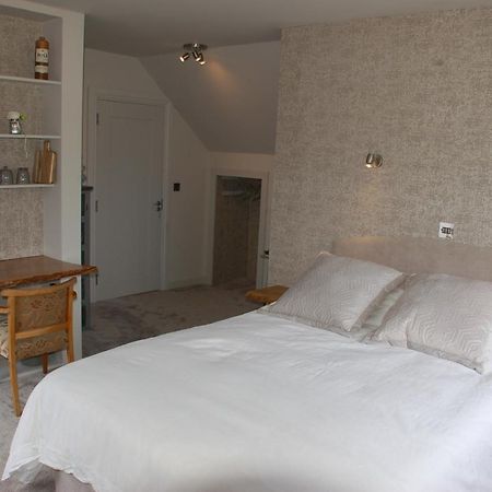 Bed and Breakfast The Little Flock Farm Cloonmore Exterior foto
